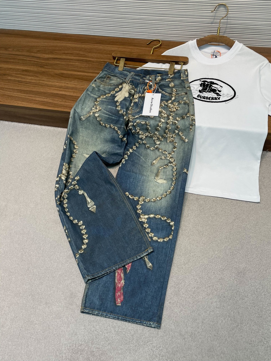 5baec69ea3178cc1dc3d7e52fa369cb8.jpg