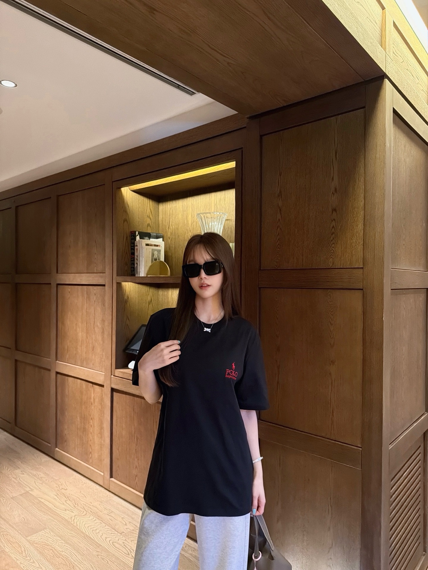 5efee47c318df7e0974fcf8bae951b7b.jpg