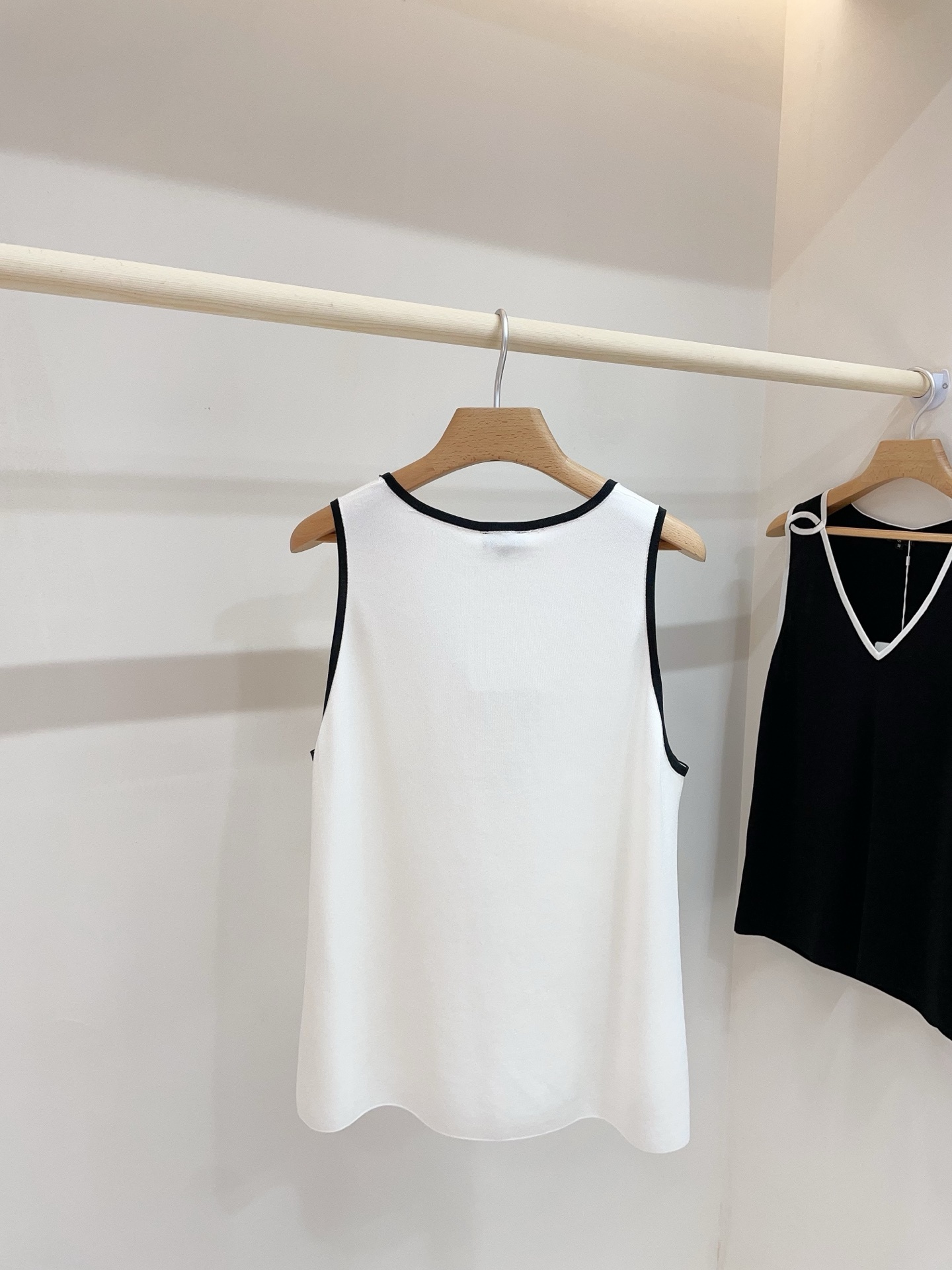 70c30f58575cde9ad7378e4308e5b03b.jpg