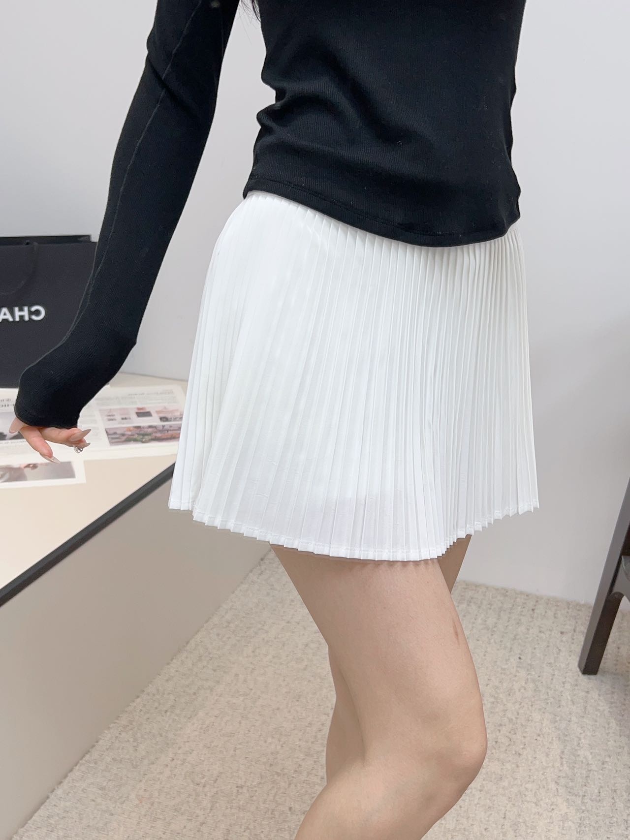 72c906bb38b0489d46bd67e201b5e8e6.jpg