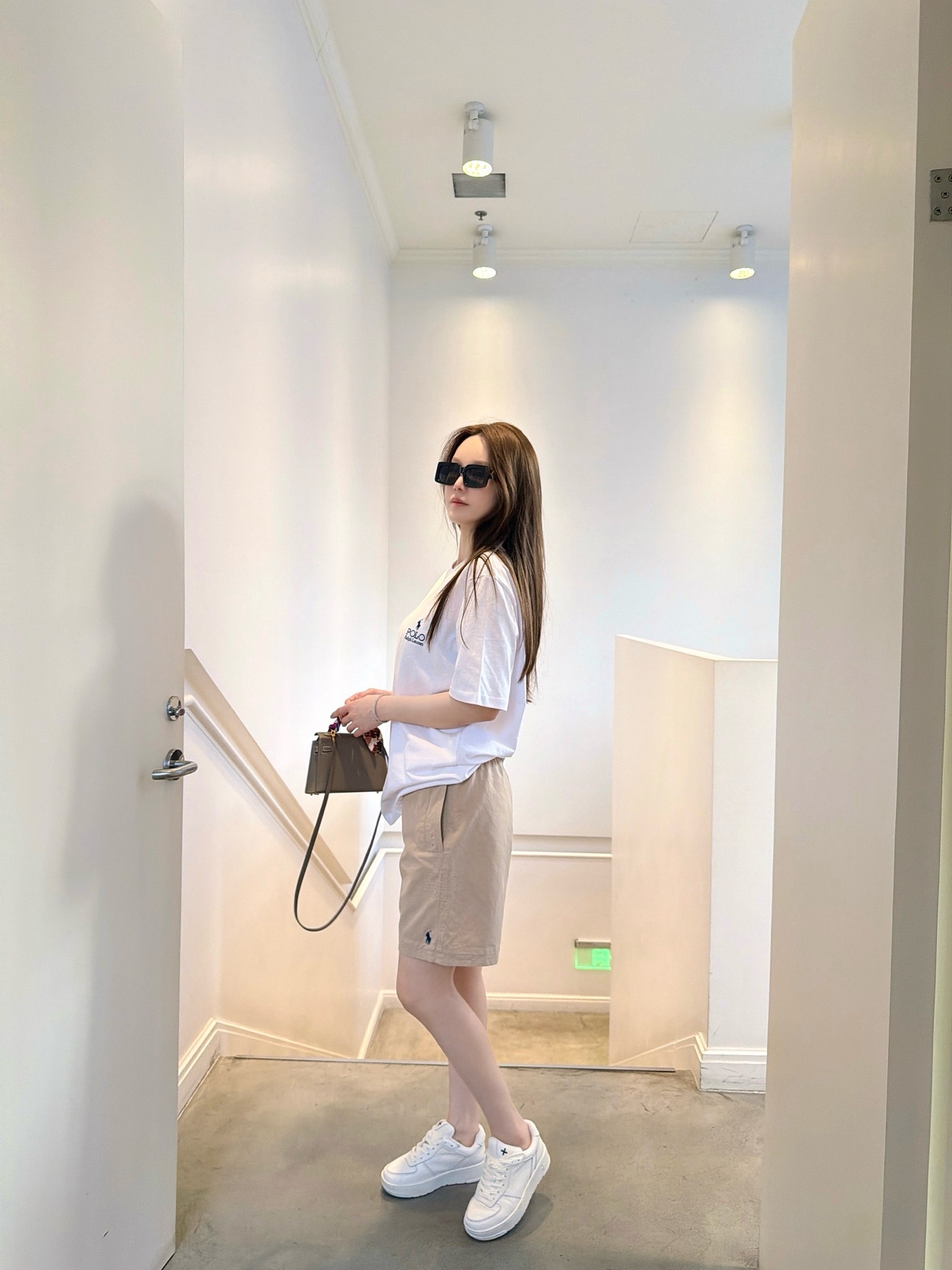 753b62b712ff22ca1e16ec5817299bc6.jpg