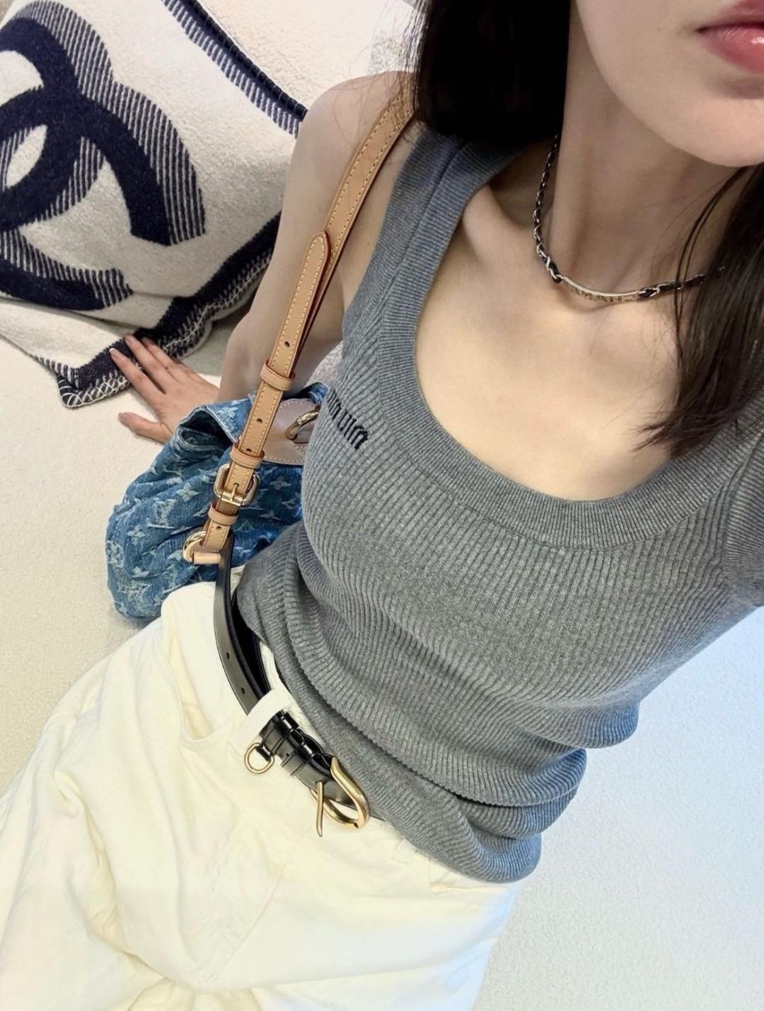 795798f6c03cd2f2fbb2656f71be3ade.jpg