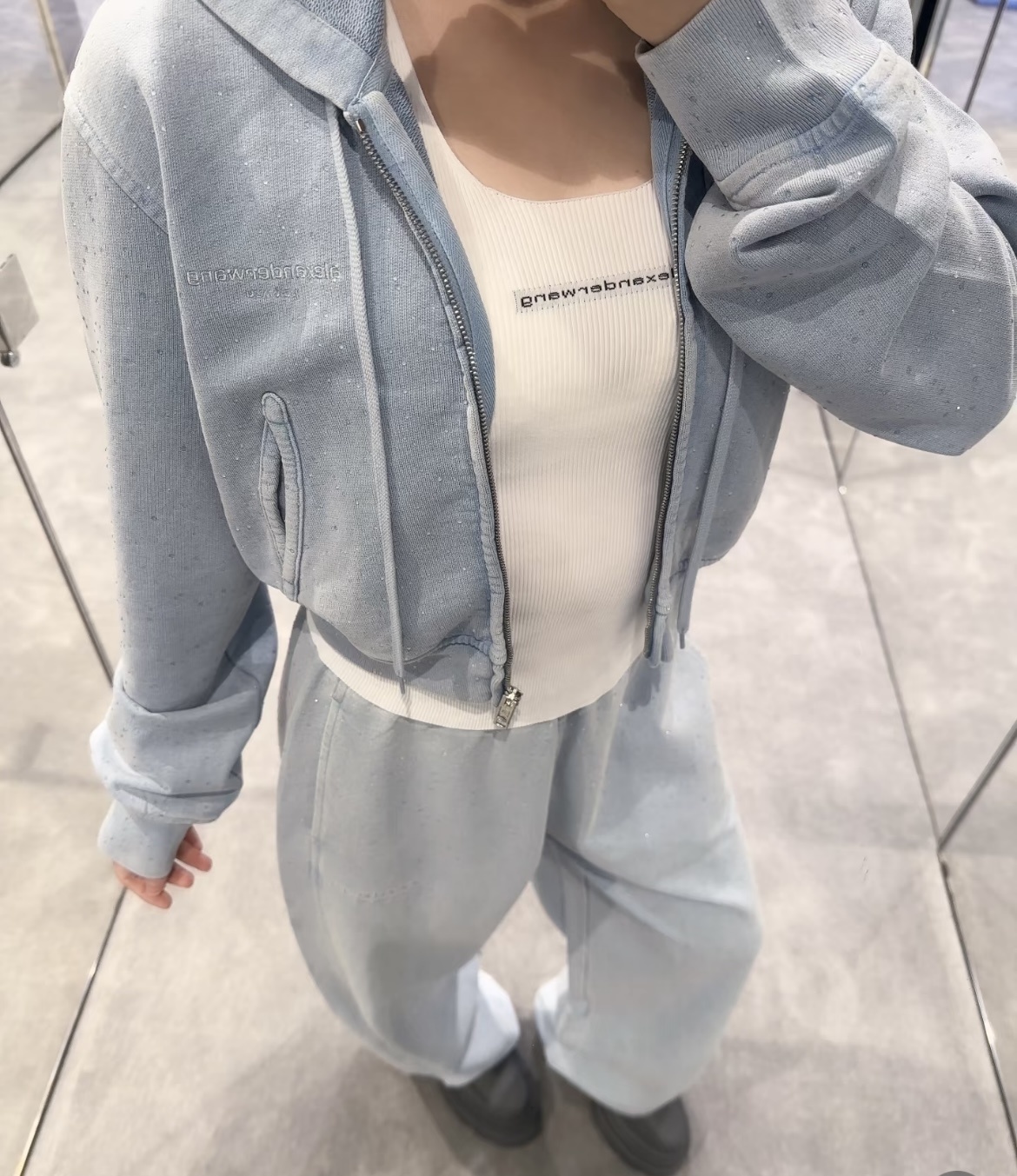 b19717dd7bda337cb9b0e1a104eb0a15.jpg