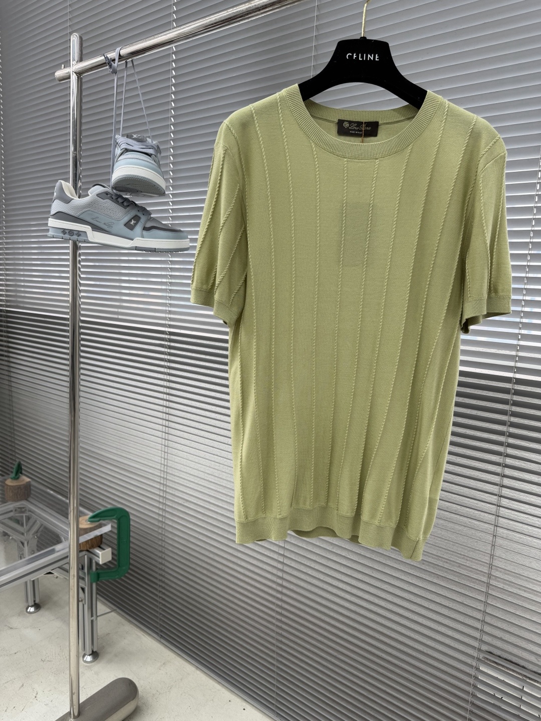 ce1904d3dac6cc3652629c7d242427ac.jpg