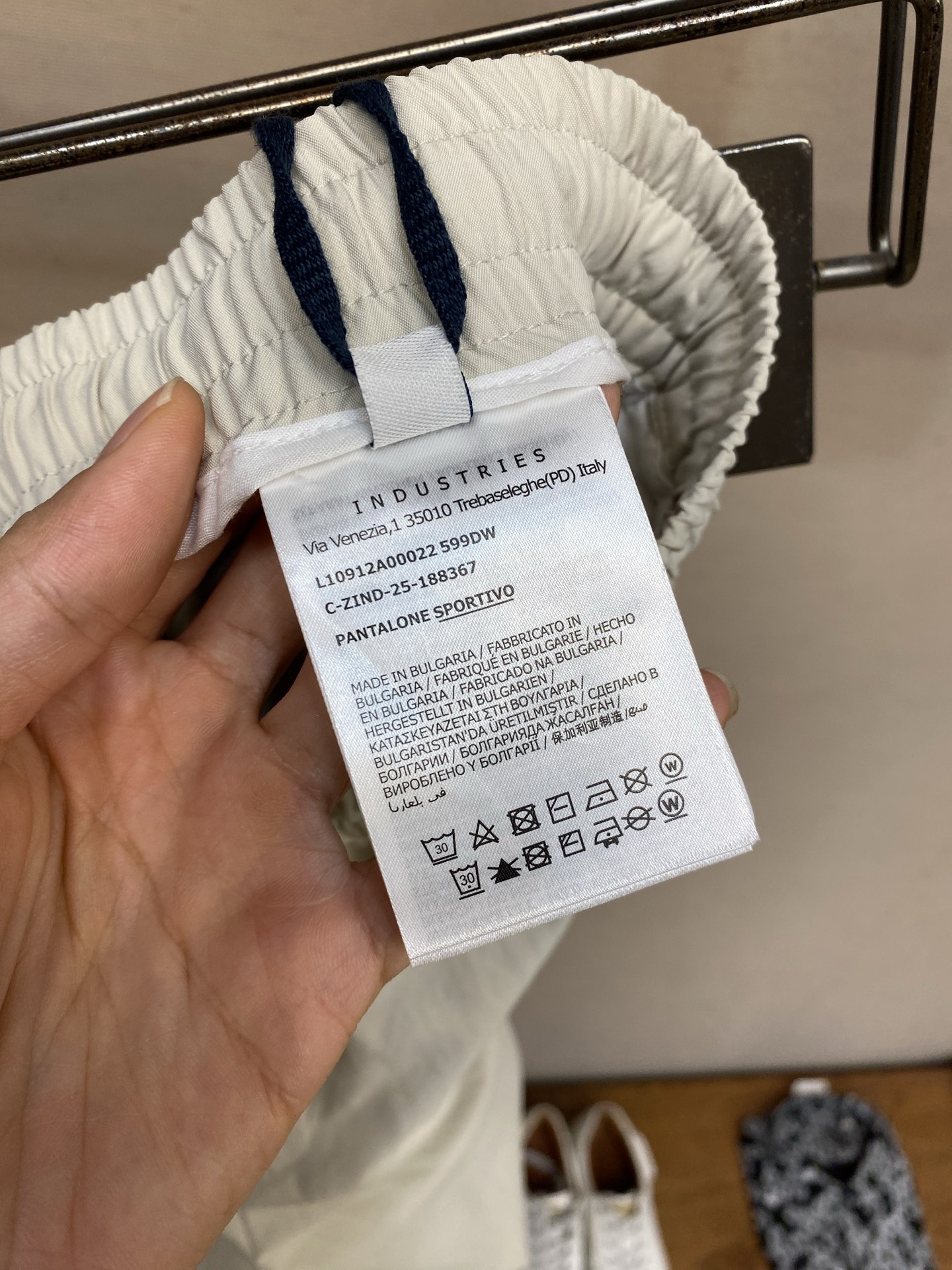 dca236374d5e853e69fbc59f7d85fe01.jpg
