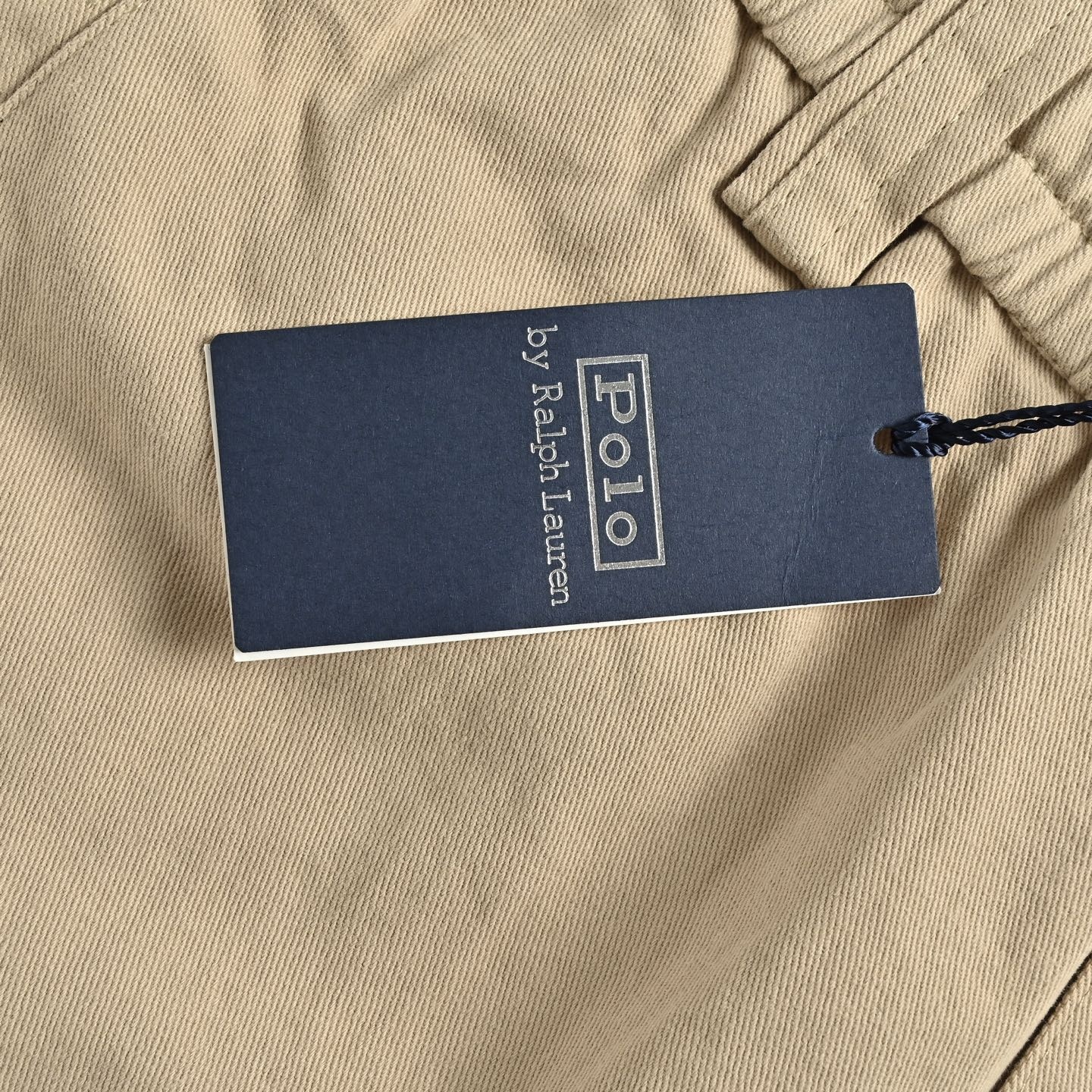 ff90a8bb3003456bde5fc57c39ffa650.jpg