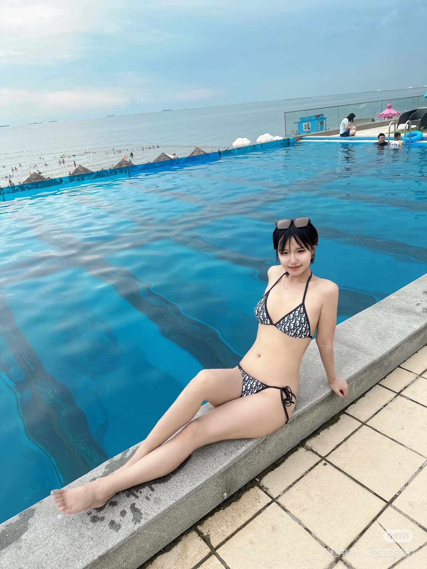 0188d4d939c53ccb8f1a67c3a9de93de.jpg