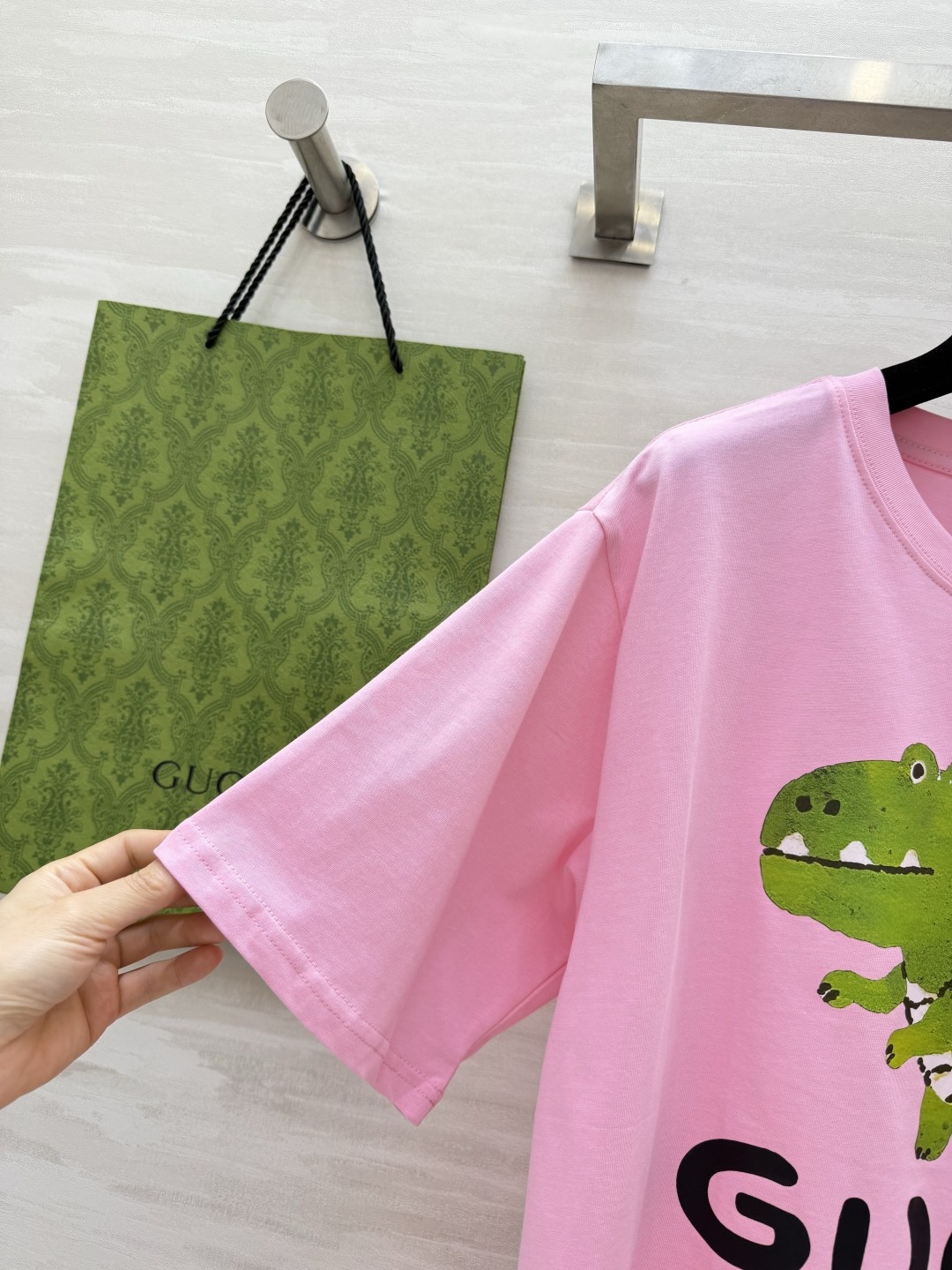 0c8c2be1c03a89b1e6e52c696259f6a1.jpg