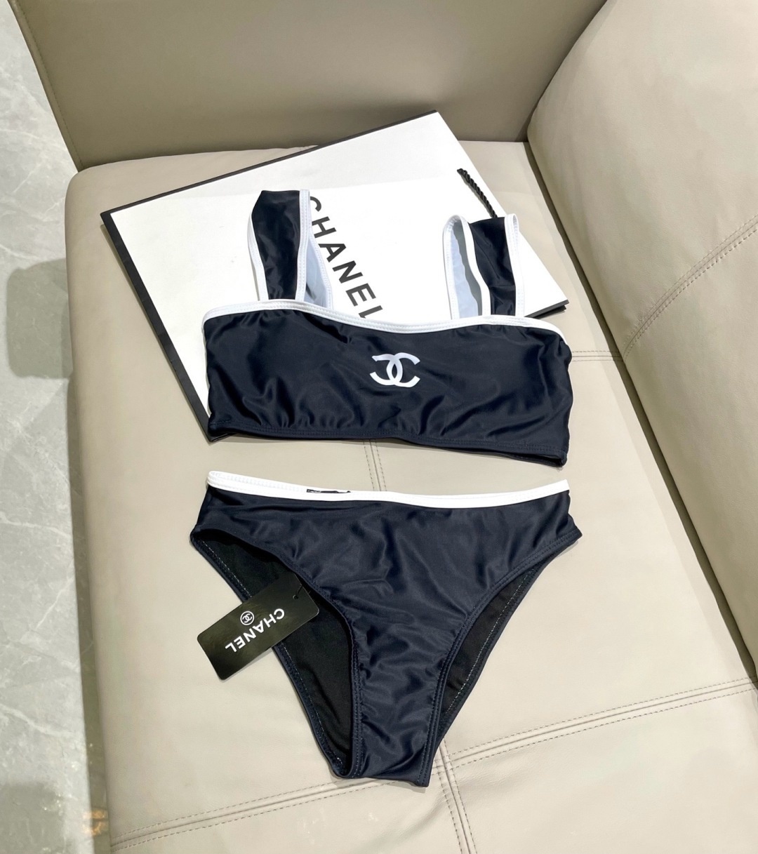 17f1109ab1e5f76391a3c793cc7ddf96.jpg