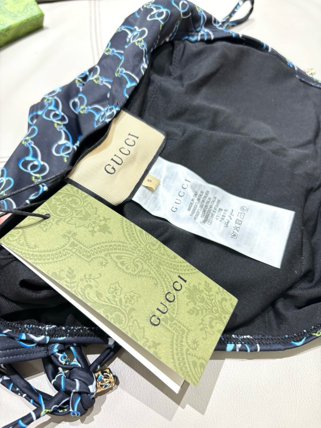 3d5e7d815f57ea554e93c81e432fbe18.jpg