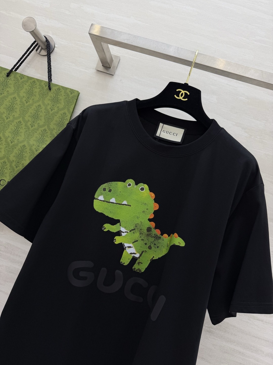 cc0123466ee2445cf45677bdff731fc9.jpg