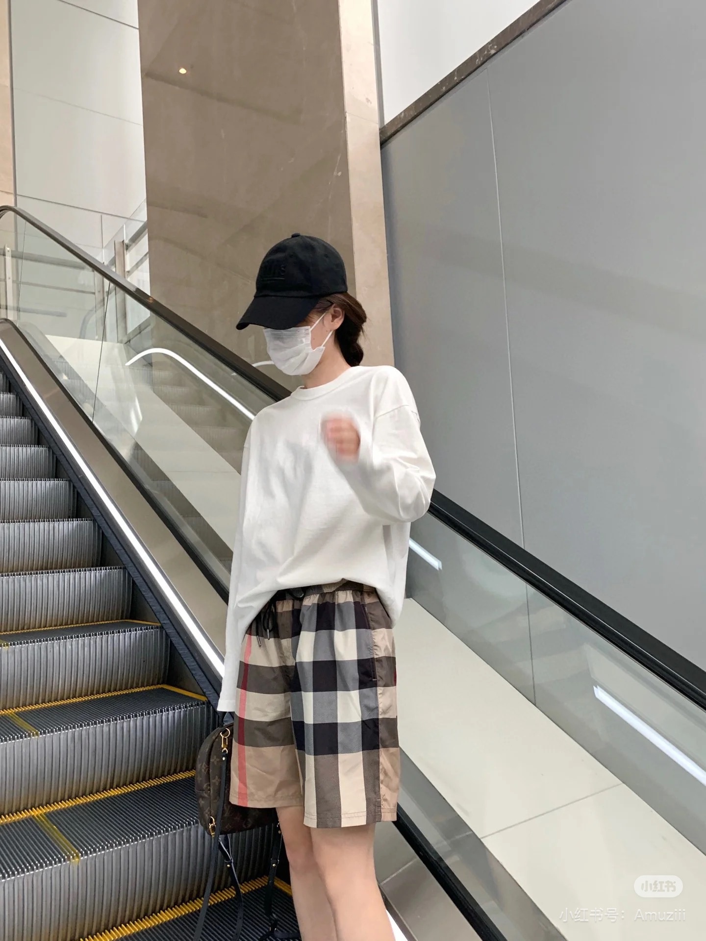 e89cf52ecfdd54765bb15a75d920b733.jpg