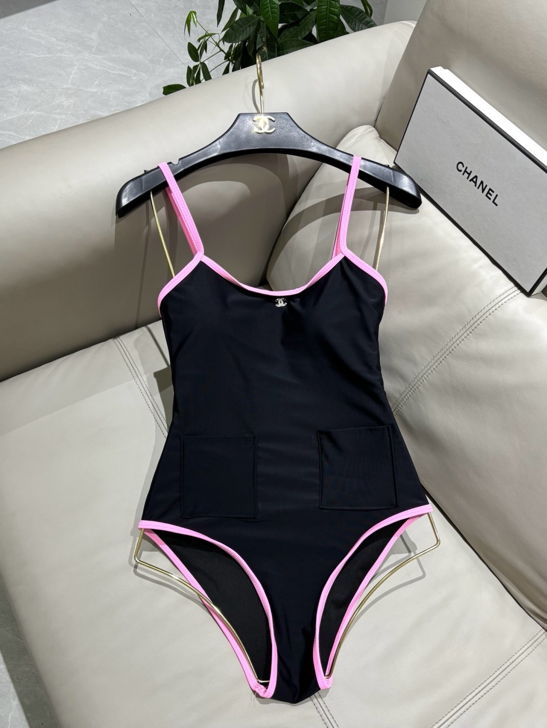 f8be8623afac996d25d0e59f471dd604.jpg