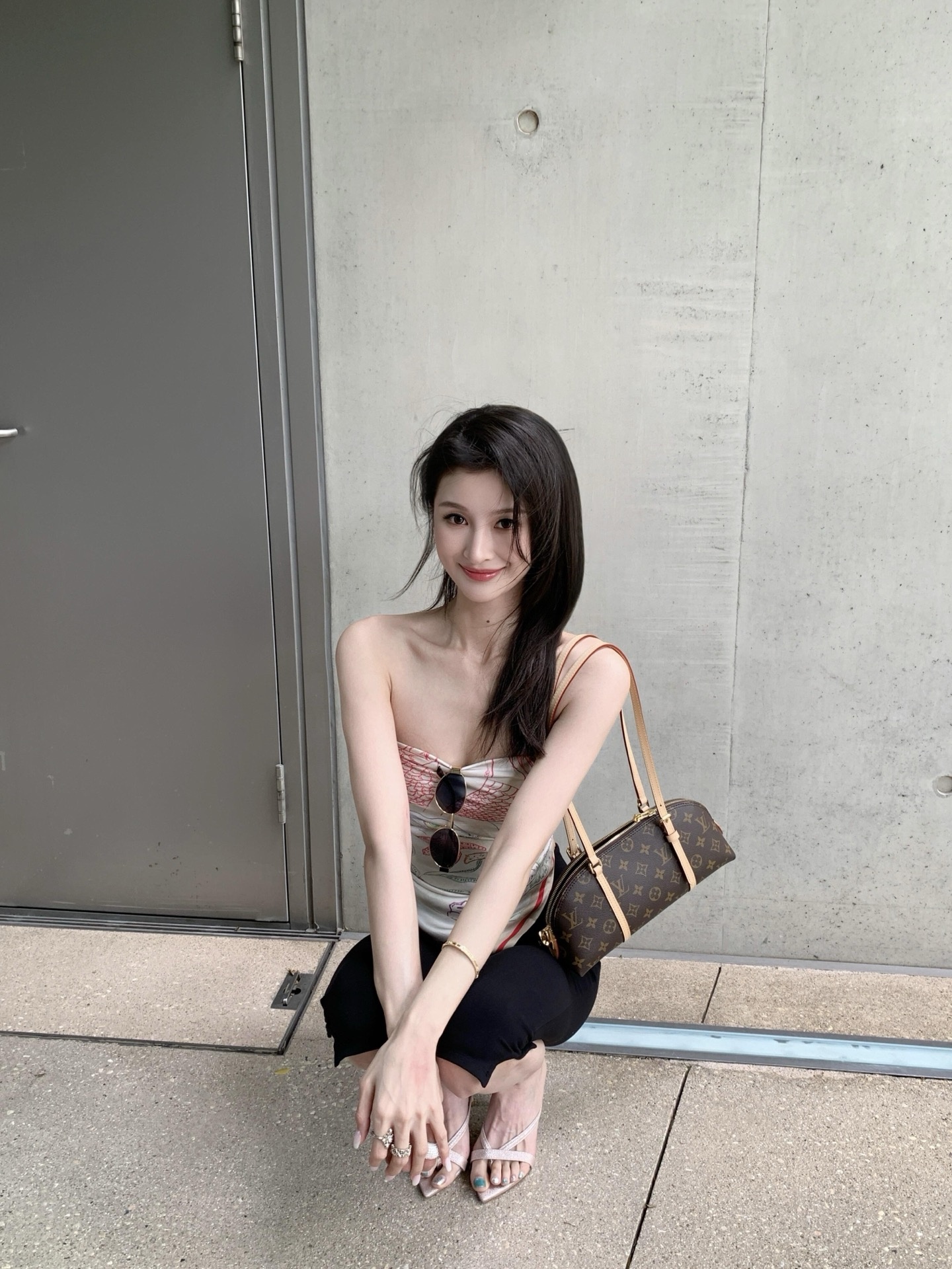 8a87f6fad29e980df067da33aff69f62.jpg