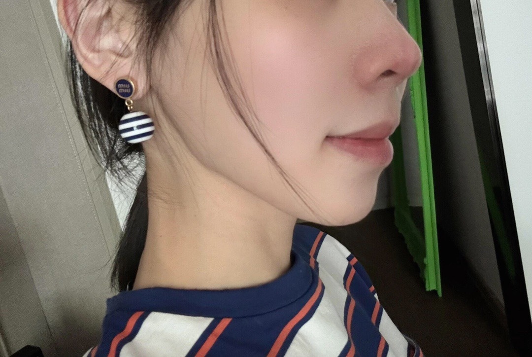 9c9bbd63fe4524592a63e8beb7f2fdb3.jpg