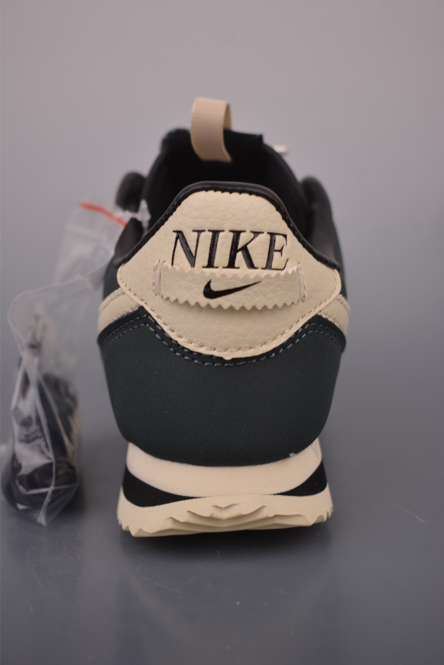 9dd27818fe135a2b72bc18f03feae934.jpg