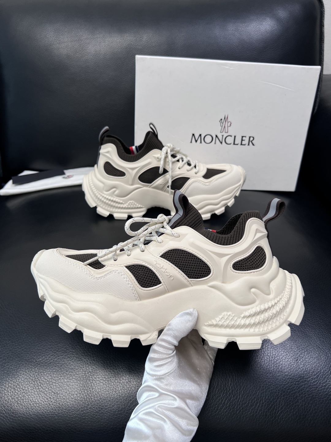 ae60138d1c32d081b9a0f6fe7cc18a85.jpg