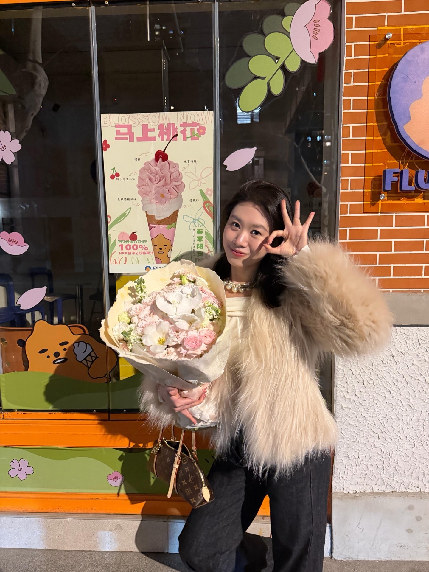 bf931f091aa2fee8a25c61288f48de1a.jpg