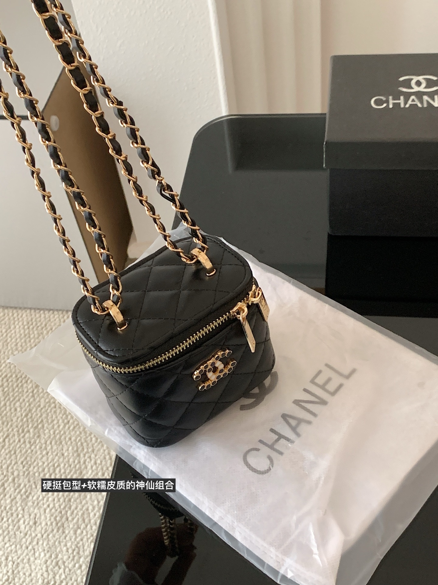 16abfea680a8d7c2d9c0315aef3ec76e.jpg