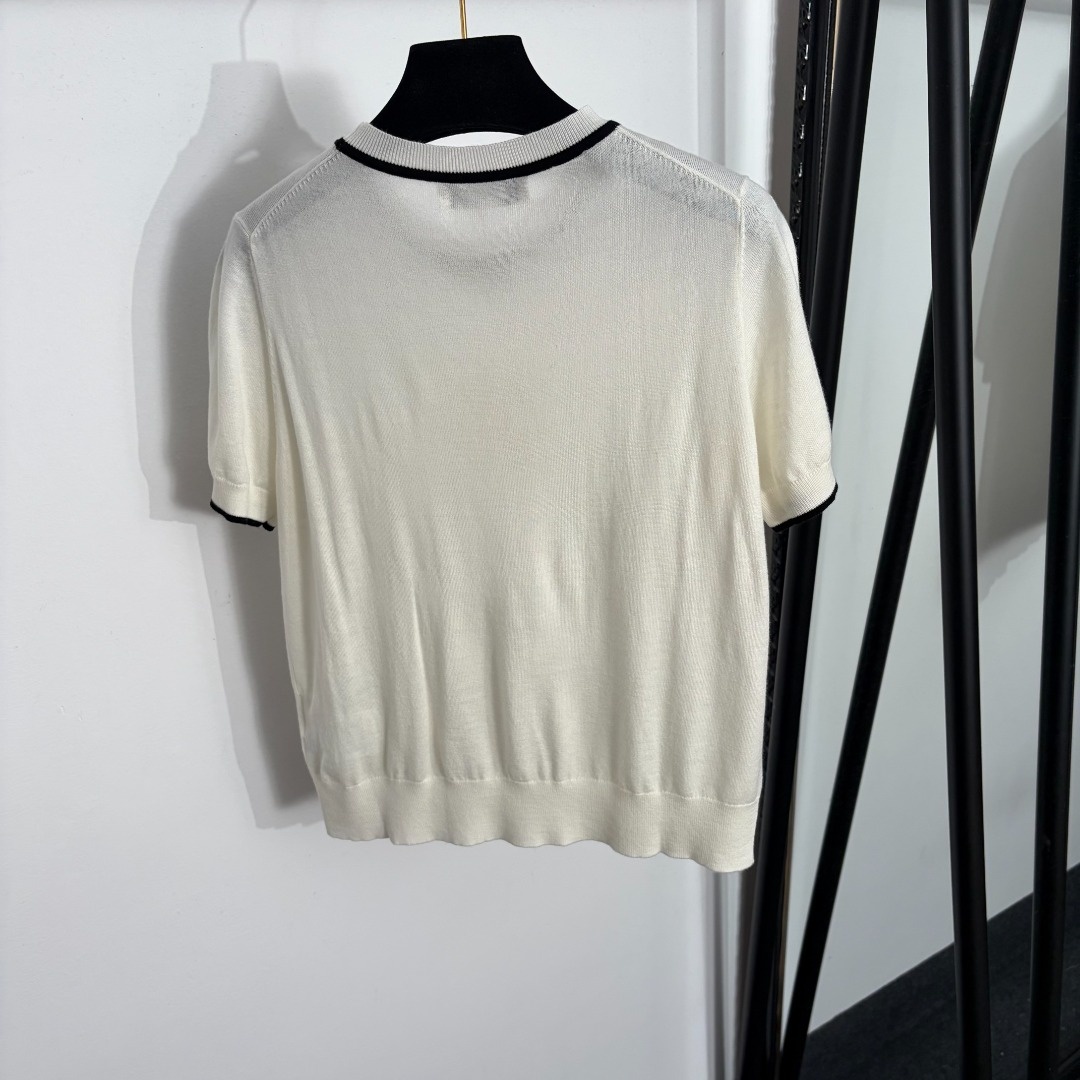 25bd562b4cc4ed84115be5cc9d93a6d9.jpg