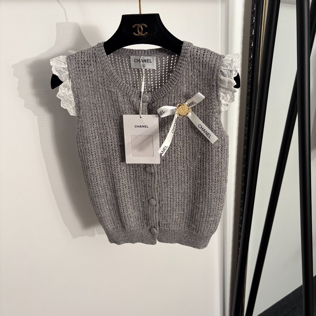 5a5fe1acb3676f3b8a7730c4f2aeb442.jpg