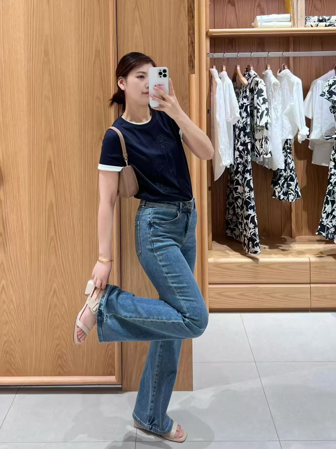 631918a03cf304614bf9702fbd74b476.jpg