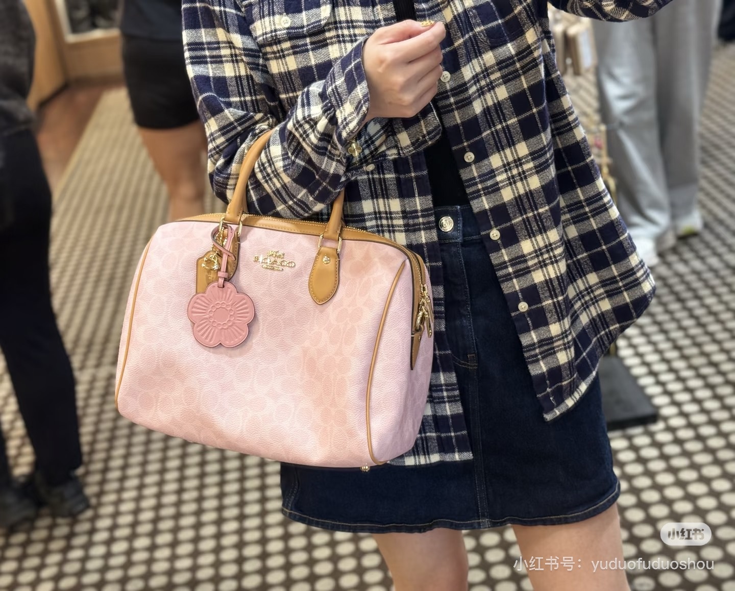 af4e323b02897bc7c73c7c3fc616de79.jpg