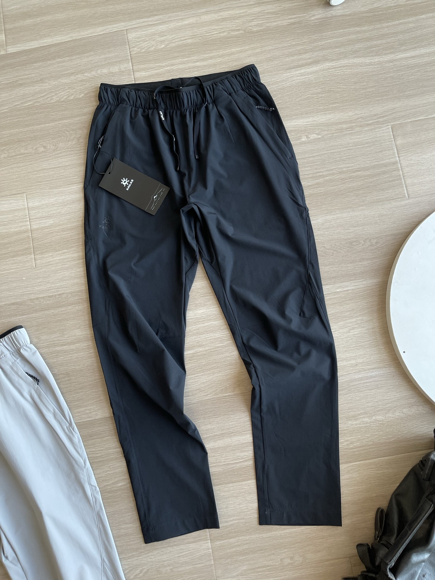 b8108545ad0d0a7b3cc60abaf0a0c214.jpg
