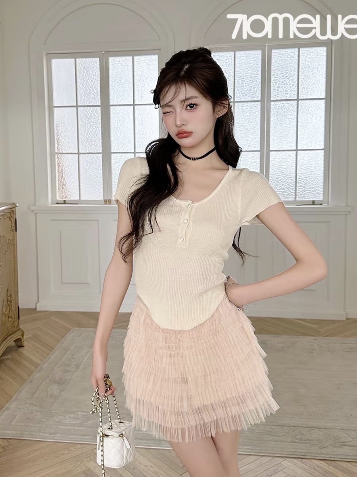 bbeab8aaf0ca421ab2ba5fc365b74dd2.jpg