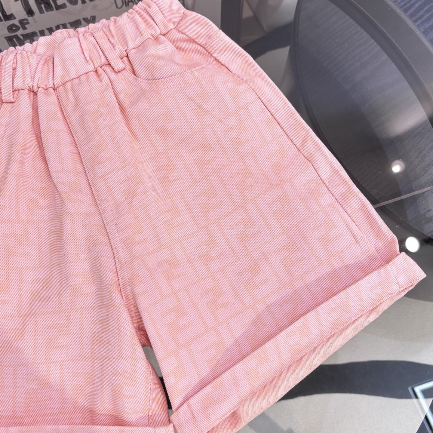 be8702e1d1978ce48ed817bf831c1d2e.jpg
