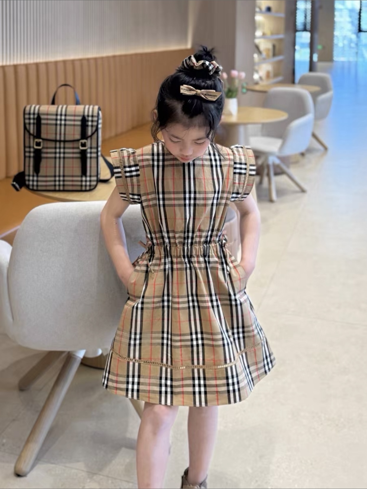 c810abec7d57a72b32bcf95086d39c8b.jpg