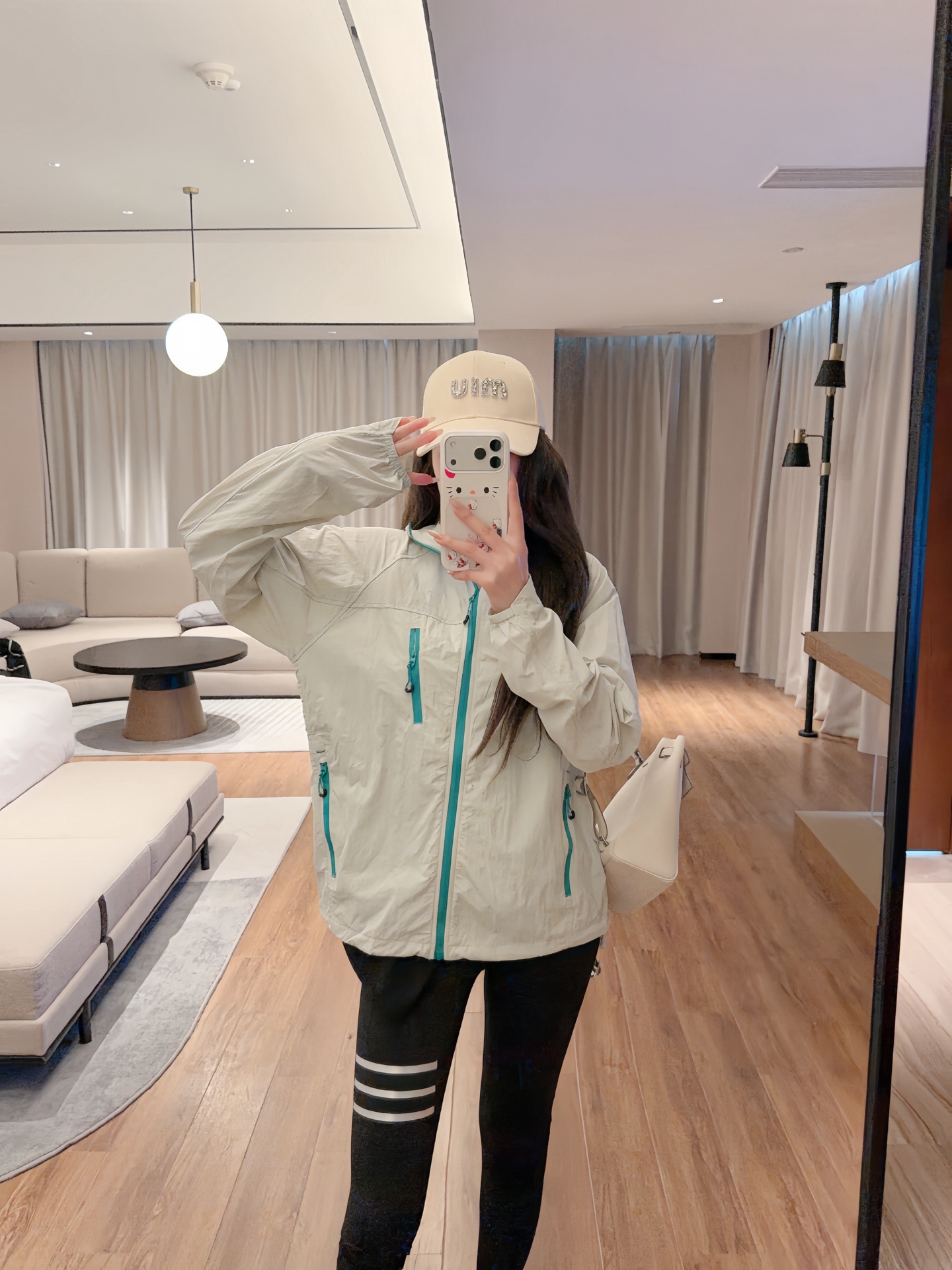0c45e848bb0d0569c3ab9b7e174f6e14.jpg