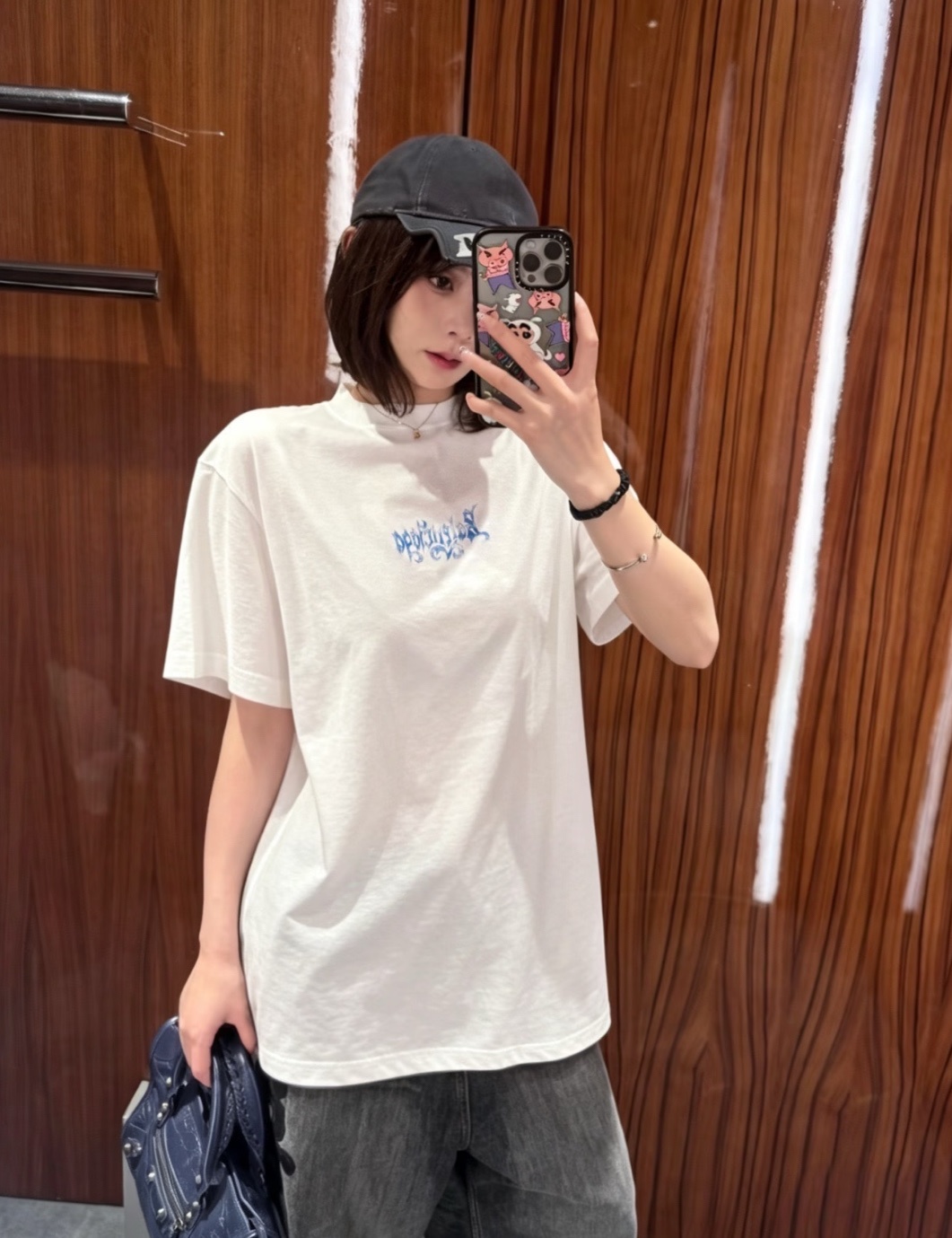143a3a433fc0a9a883f63e9b14d83bdd.jpg