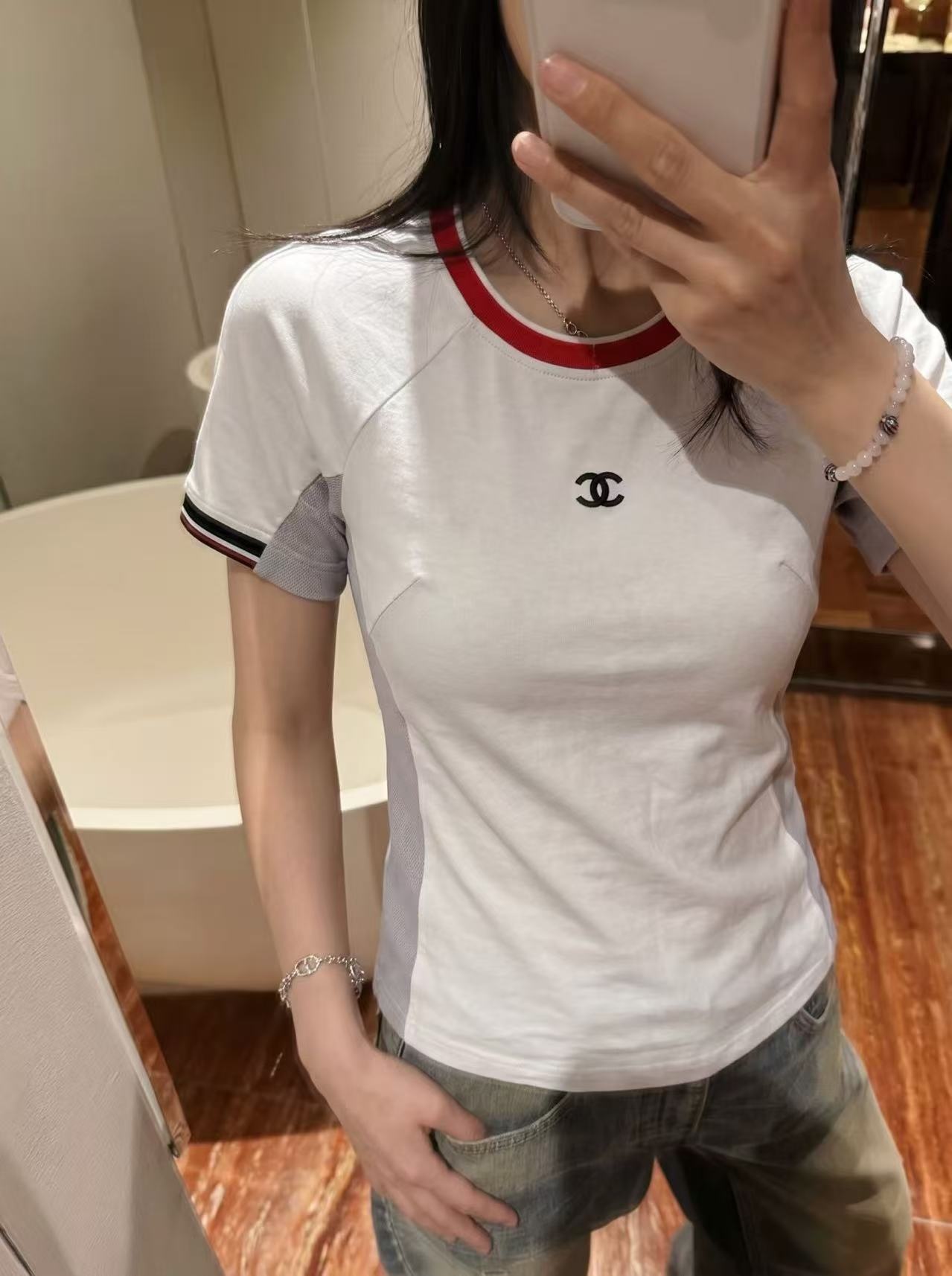 1e14c4f3e27408692a52ad477a4fd685.jpg
