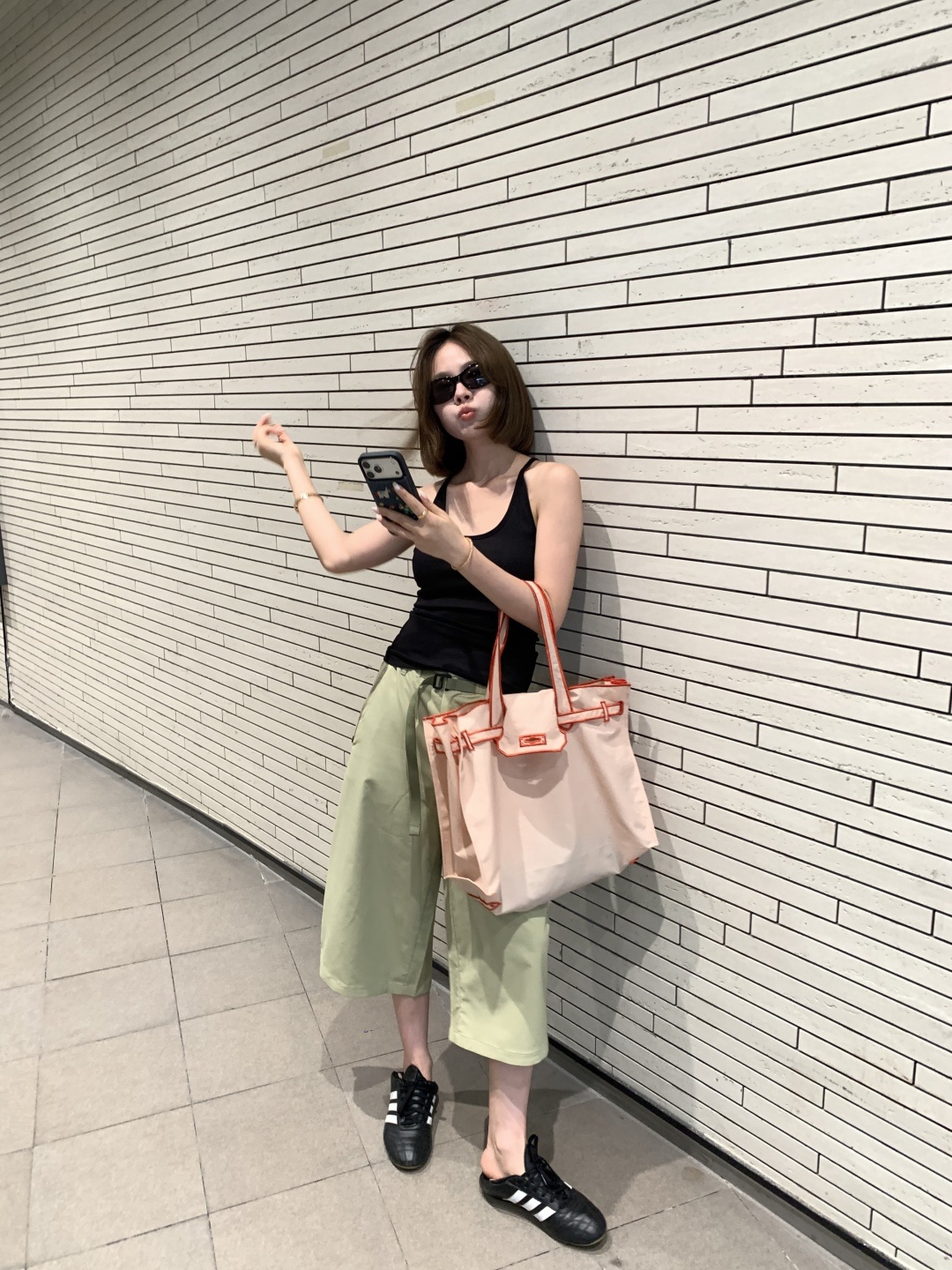 2cc3b5b53e2f73a1786f4cb53b87328e.jpg