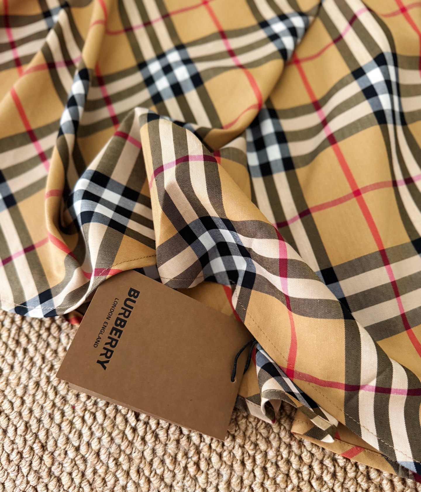 31d8def805185a3ead27f8ff0b6c5e69.jpg