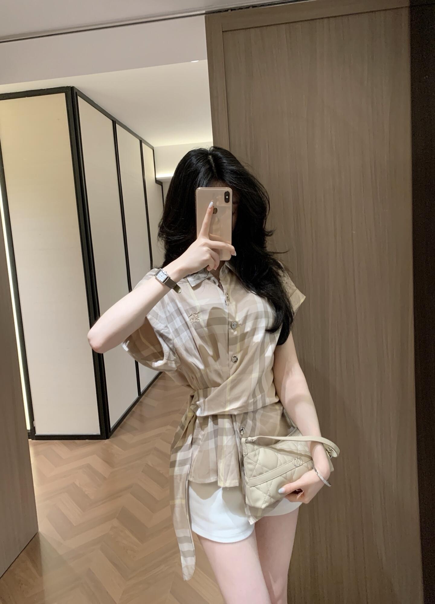 4fa844475e49a529c522a715b743a20e.jpg