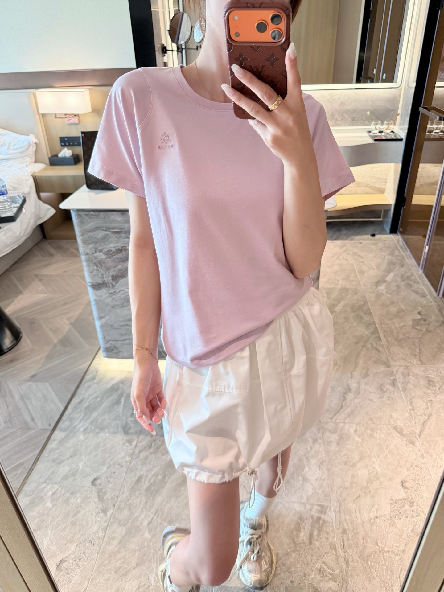 599ec312cc09f0ca2c7890946a07a24c.jpg