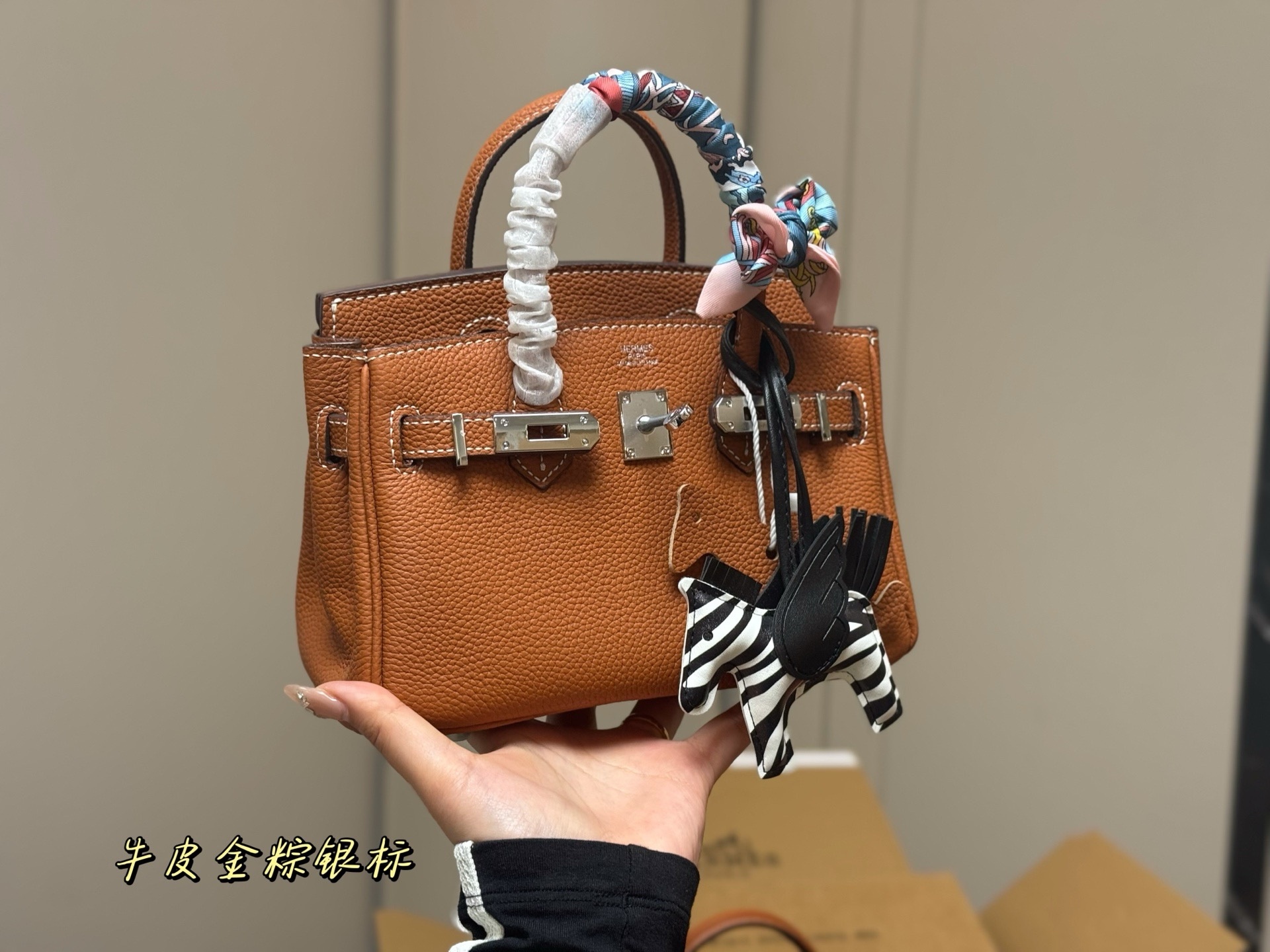 6a102aed40c07e1b56886b5e32671ae0.jpg