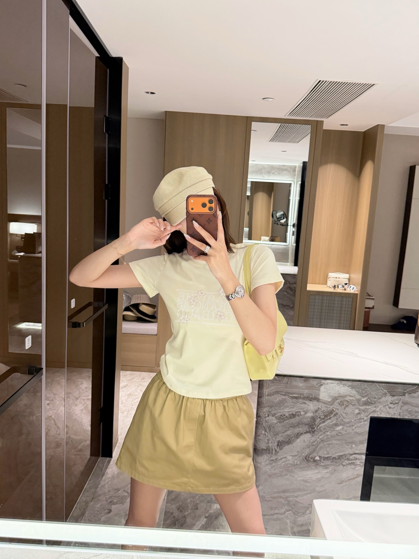 76b5e25a4a2bd789b315a7784fa6deea.jpg