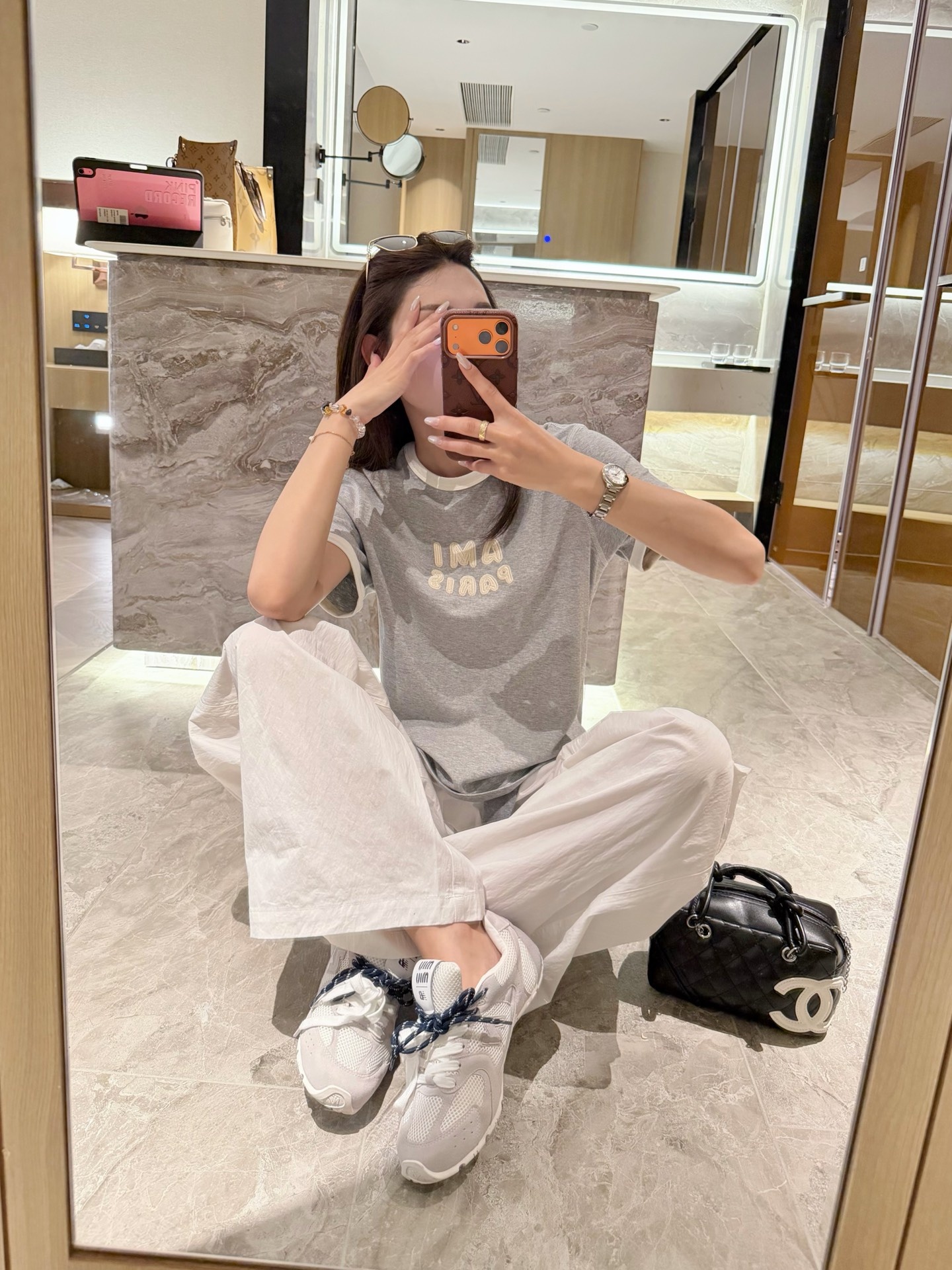 88462b8fdc39fe0d7033c7bbf1377d53.jpg