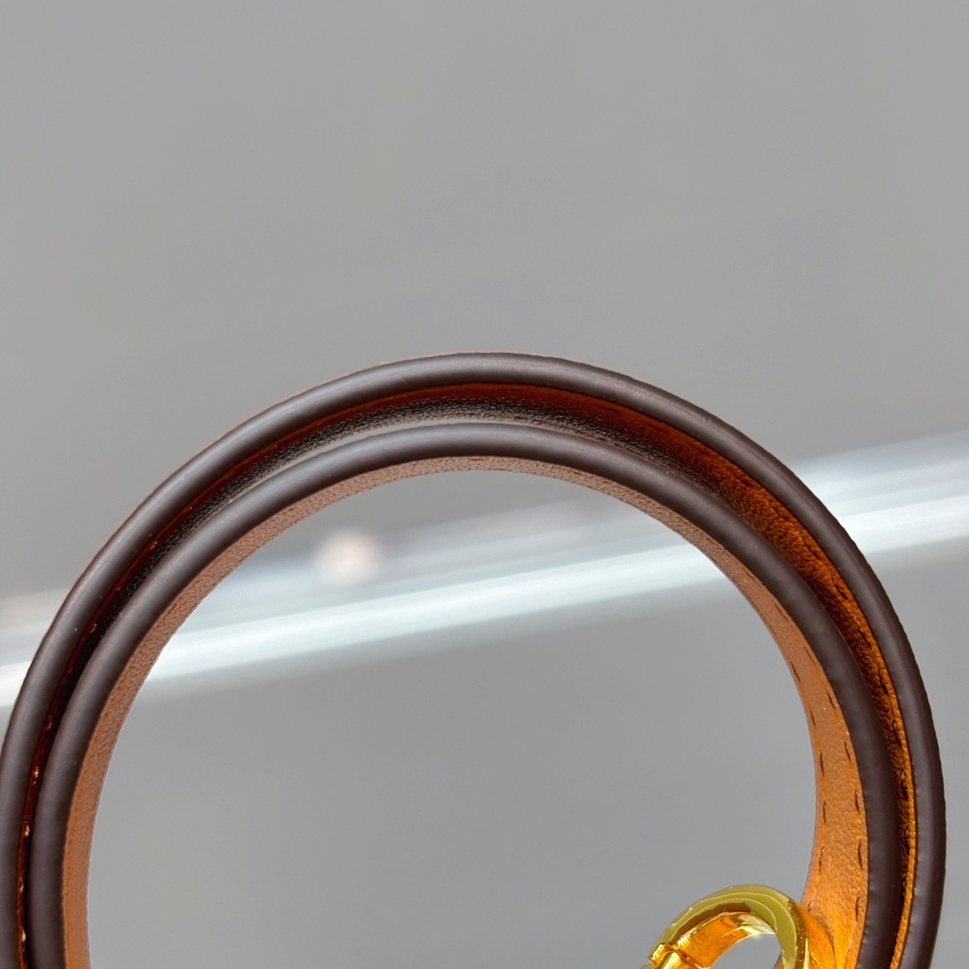 a0a78169f6e0bc382b5e46a48a5081bf.jpg