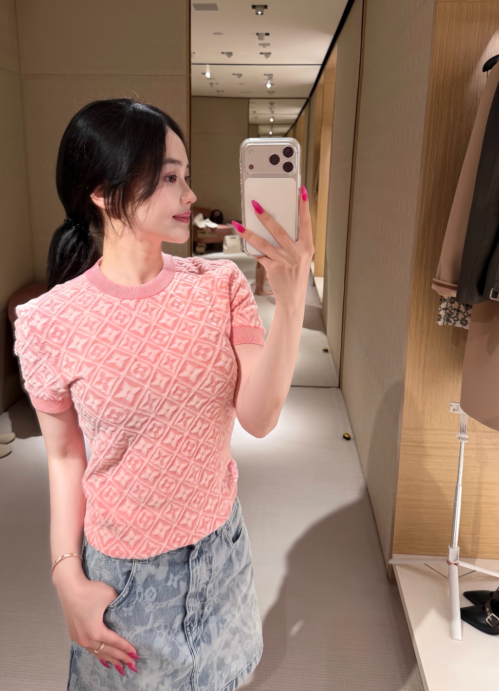 a4d030fc214228e1b5d73ae410fa3c11.jpg