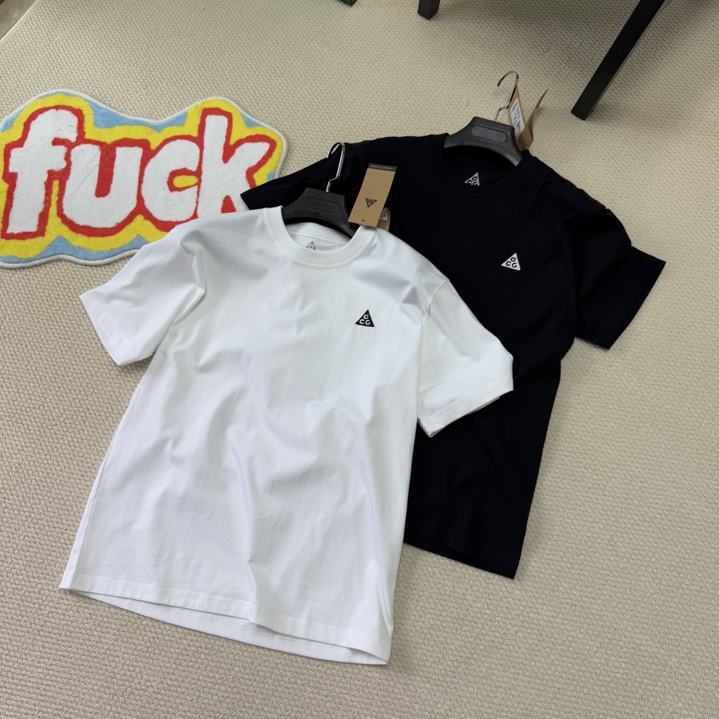 a5a9422f1f1c197bbf903cc378fd88d8.jpg
