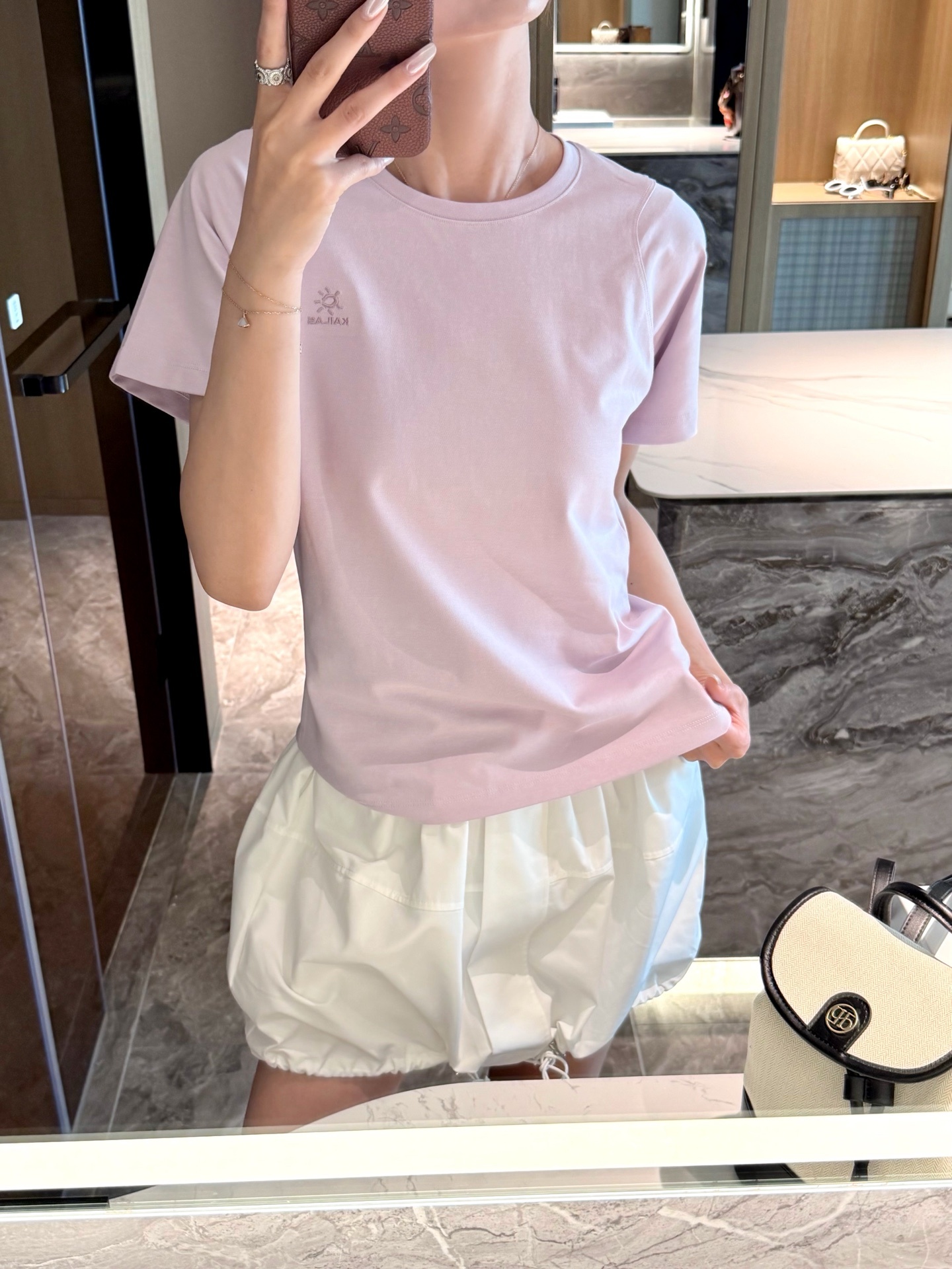 ad542200c9495ecb2db5831a8fbe0a1e.jpg