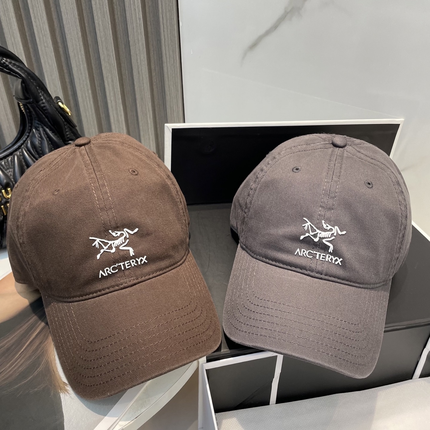 b2b7f7dc2304d53fc0e0a0865ae91710.jpg