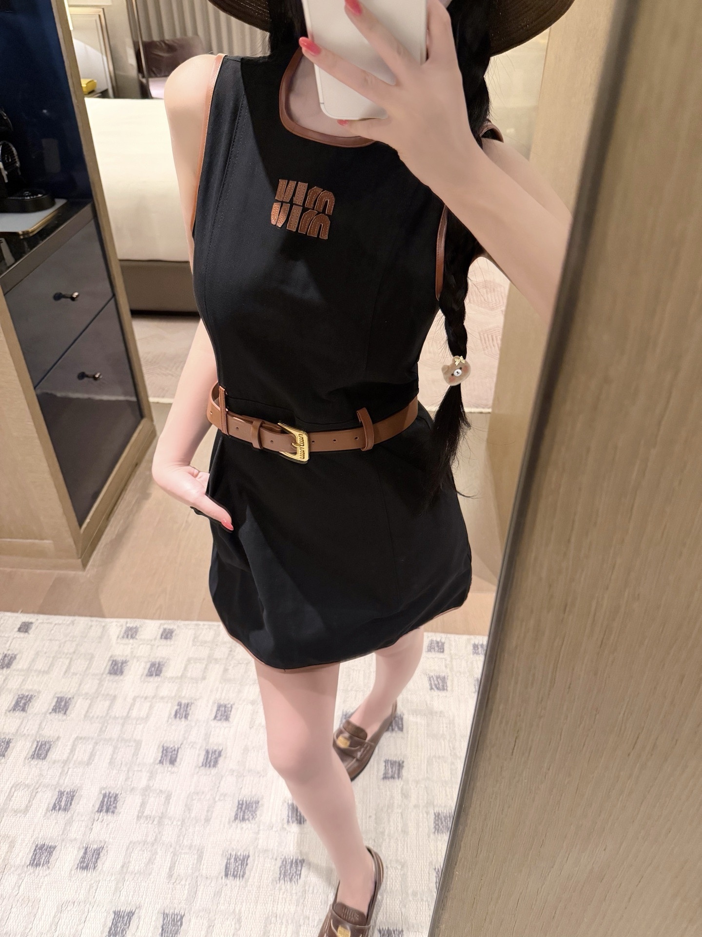 bcbd0e63be9dcc0012d3731f5c1a4cb7.jpg