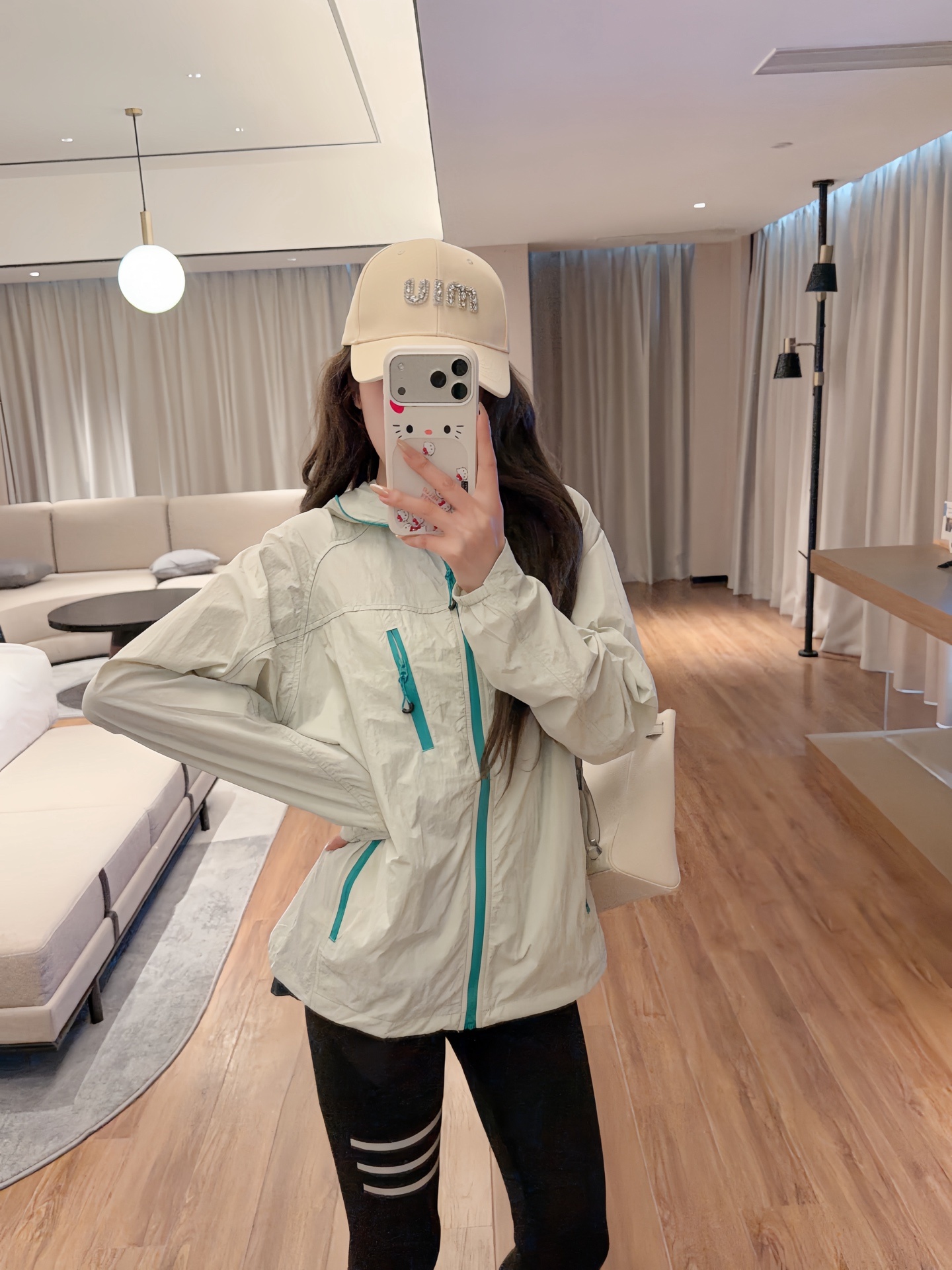 bdfea70e083d7c225ca1b420adfec720.jpg