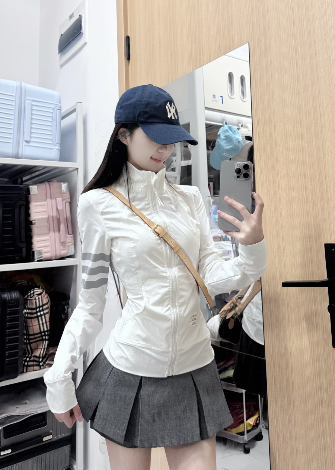 bfe32dc455229f6736db293193bf37f4.jpg