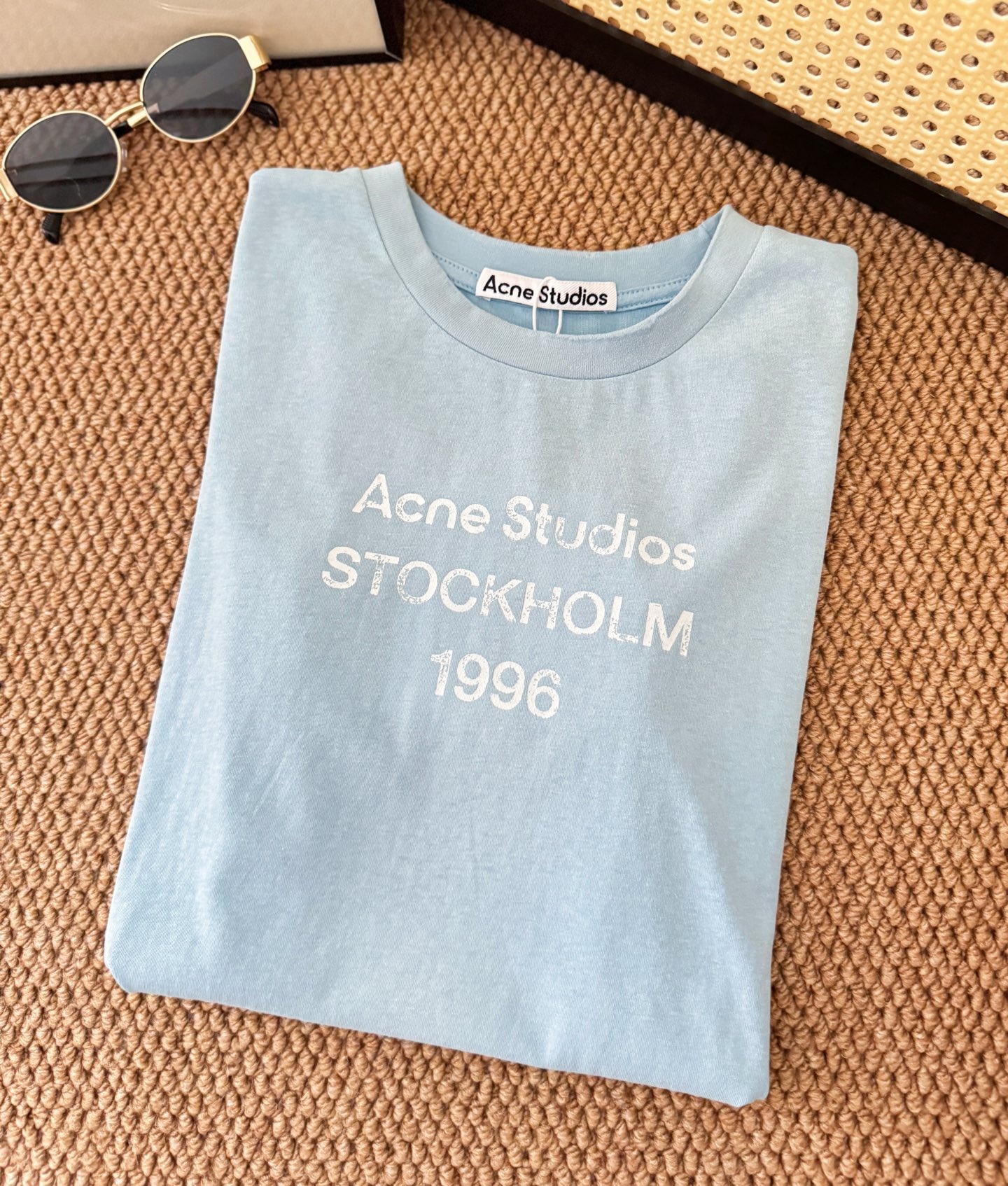e096f4960e05d1e5af11c83083ab3260.jpg
